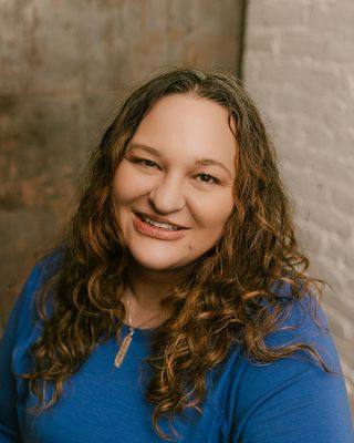 Photo of Namaste Manney, Clinical Social Work/Therapist, LSCSW, LMSW, LICSW