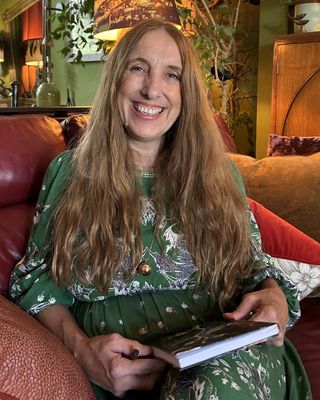Photo of Nicola Annette Perry, Counsellor, MBACP