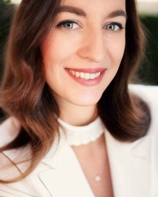 Photo of Amanda Ashley Harting-McLaughlin, Clinical Social Work/Therapist, LICSW, ART