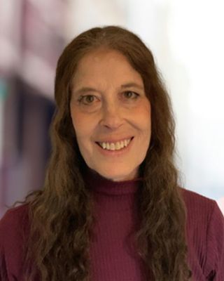 Photo of Iris Snapper, Clinical Social Work/Therapist, MSW, LCSW
