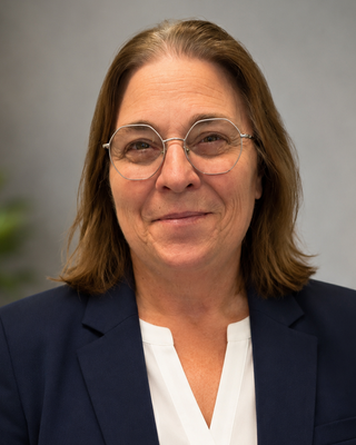 Photo of Bonnie R. Lewis, Clinical Social Work/Therapist, LCSW