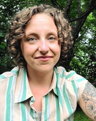 Photo of Karli J Williams, Licensed Master Social Worker, LMSW