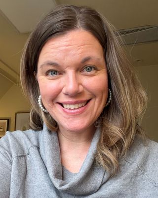 Photo of Jennifer Page, Licensed Professional Counselor, LPC, MAC, CCTP