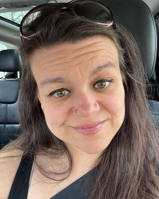 Photo of Tina Lefebvre, Registered Psychotherapist (Qualifying), MACP, LGBTQ, Trauma