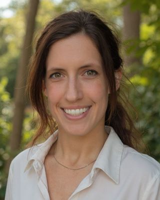 Photo of Ana Pyz, Licensed Mental Health Counselor Associate , MS, LMHCA