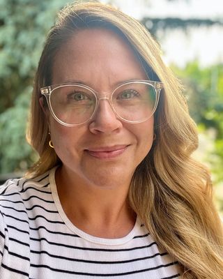 Photo of Monique Lessard, Certified Nurse Psychotherapist, RN, MSCN, CNP