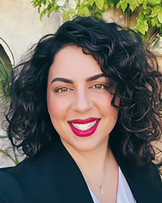 Photo of Sharen Zadeh, Marriage & Family Therapist, LMFT