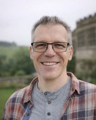 Photo of Neil Atkinson, Counsellor, MNCPS Acc.