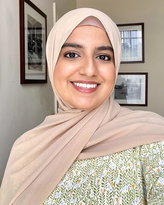 Photo of Kinzha Iqbal, Pre-Licensed Professional, LAC