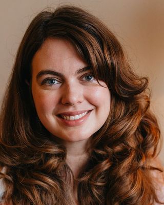 Photo of Kara Harrison - Sea and Create Therapy PLLC, Marriage & Family Therapist Associate, LMFT-A, MA