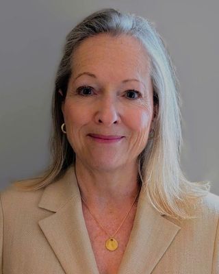 Photo of Anne Mchugh - Dr. Anne McHugh, Psychologist, CPsych