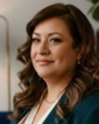 Photo of Jona Vitela, Clinical Social Work/Therapist, LCSW
