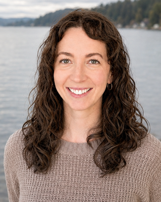 Photo of Erin Farley, Counsellor, MA, RCC