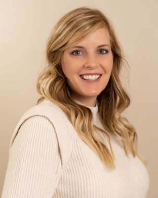 Photo of Nicole Dahlgren, LCSW, Clinical Social Work/Therapist