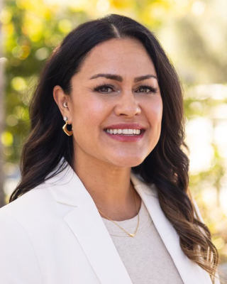 Photo of Aurora Romans, Marriage & Family Therapist, LMFT