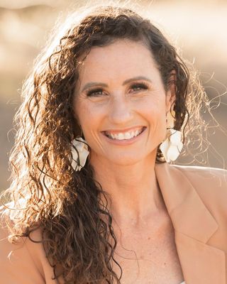 Photo of Mandy Higginbotham, Licensed Professional Counselor in Scottsdale, AZ