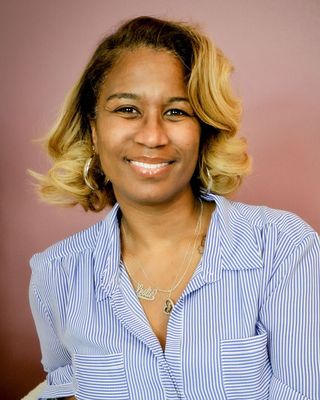 Photo of Dr. Leslie D Green, DHA, MS, MEd