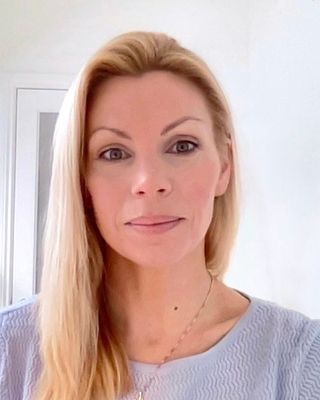 Photo of Anna Kerman, Counsellor, BACP