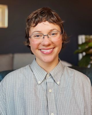 Photo of Tess Brieva, Clinical Social Work/Therapist, LCSW