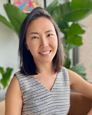 Photo of Dr. Li Jin, Psychiatrist