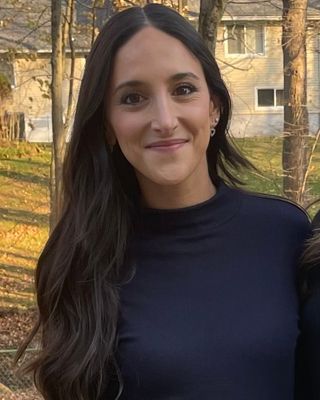 Photo of Samantha Linden, MHC-LP