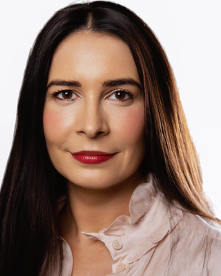 Photo of Jessica Hughes, Psychotherapist, MA, IAHIP Assoc