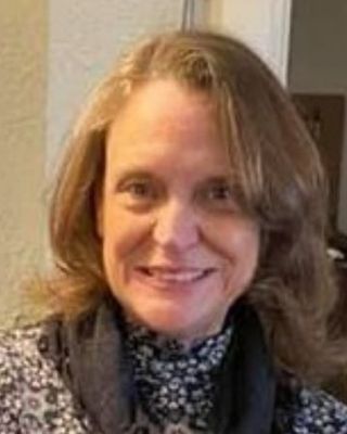 Photo of Renae DellaCroce, Licensed Professional Counselor