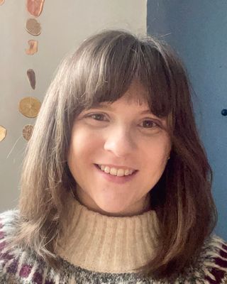 Photo of Vikki Cunningham, Psychotherapist, MSc, MBACP