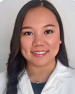 Photo of Roudette Ferrer, Psychiatric Nurse Practitioner, PMHNP