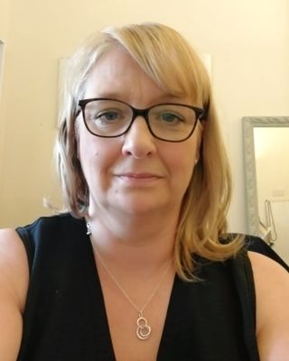 Photo of Amanda Hartley, Psychotherapist, DCounsPsych, MBACP Accred