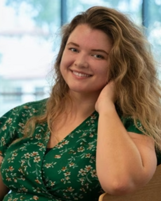 Photo of Alexandra Reid, Psychiatric Nurse Practitioner, PMHNP