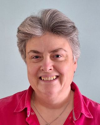 Photo of Hazel Wallace, Psychotherapist, MBABCP