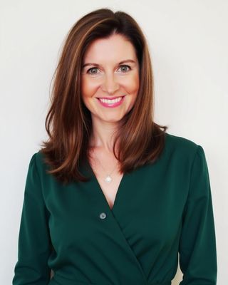 Photo of Joanne Paine, Psychotherapist, MSc, MBABCP