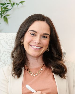 Photo of Elena Sternlicht, Marriage & Family Therapist, MA, LMFT