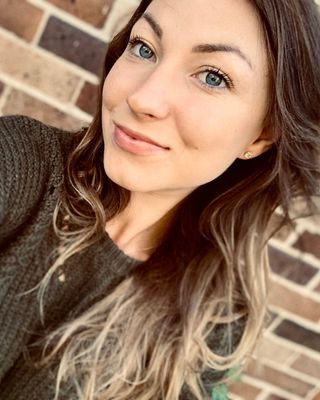 Photo of Eva Amato, Pre-Licensed Professional, MFT, Intern