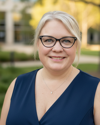 Photo of Karie Johnston, Clinical Social Work/Therapist, LCSW, QS