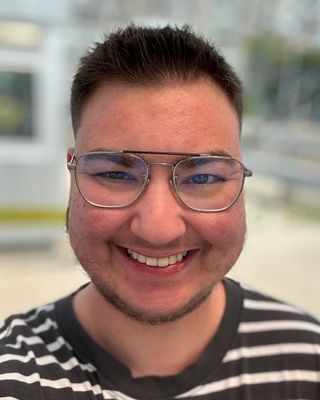 Photo of Luke Gabriel Rashkovan, Registered Social Worker