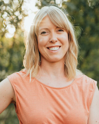 Photo of Jennifer Hagen, Clinical Social Work/Therapist in V1A, BC