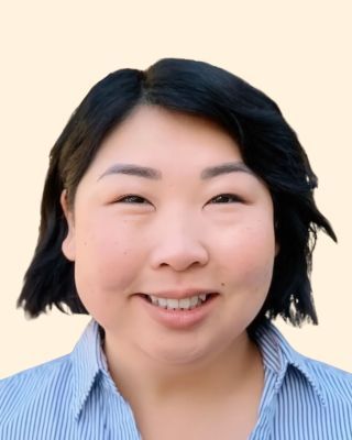Photo of Caroline Chow, Marriage & Family Therapist, MA, LMFT