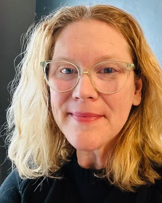 Photo of Jennifer Wapinski-Mooradian, Clinical Social Work/Therapist, LCSW
