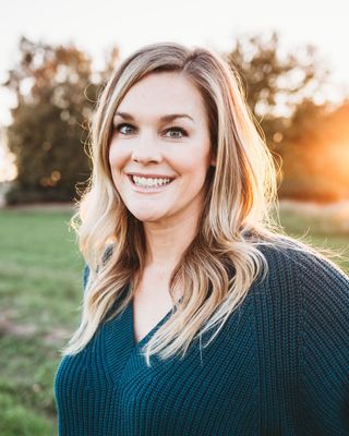 Photo of Kerry Elison, Marriage & Family Therapist Associate, AMFT