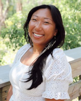 Photo of Mona Luan, Registered Mental Health Counselor Intern, RMHCI