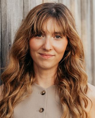 Photo of Vanessa Kropf-Morden, Registered Psychotherapist (Qualifying), RSW, MACP, (IP)
