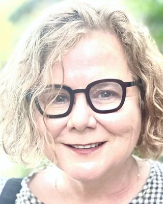 Photo of Loretta Bell, Psychologist, PsychD, PsyBA Endorsed