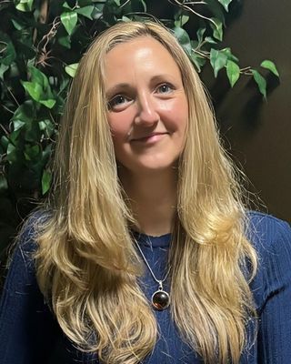 Photo of Samantha Bennett, Counsellor, MA, BACP