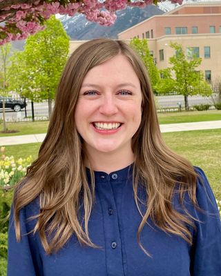 Photo of Ally Davis, Pre-Licensed Professional