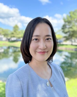 Photo of Dr. Susie Han, Marriage & Family Therapist, PhD, LMFT