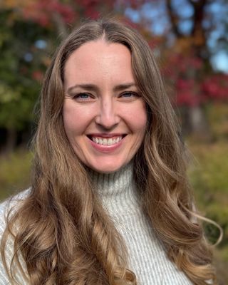Photo of Lindsay Deiley, Licensed Professional Counselor, MA, LMHC, LPC