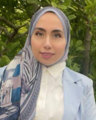 Photo of Hanan Zayed, BA, Pre-Licensed Professional