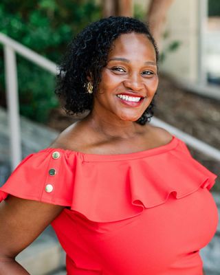 Photo of Shamika Cooley, Clinical Social Work/Therapist, LCSW